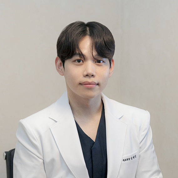 Dr. Ahn, Tae-Eon Chief Director