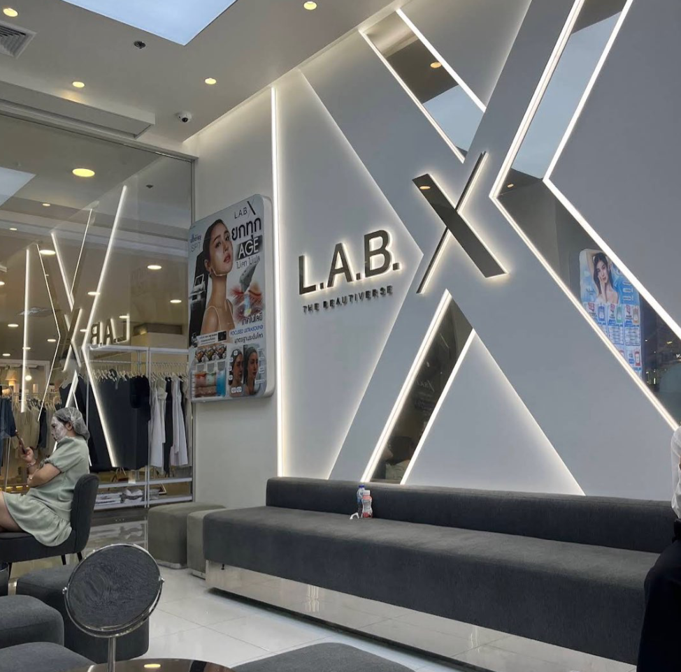 L.A.B.X Future Park Rangsit